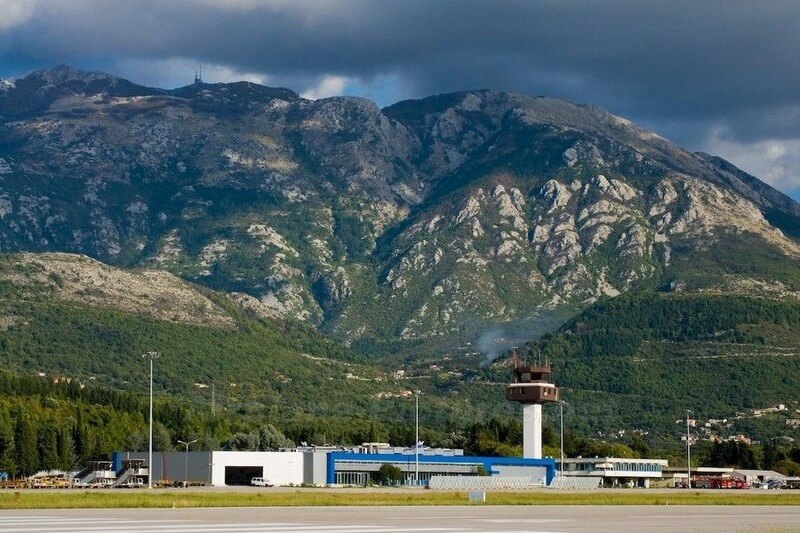 Фото аэропорта Тиват