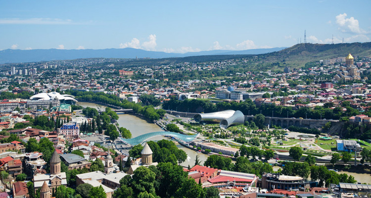 Авиакомпания  S7 Airlines возобновляет регулярные рейсы в Грузию