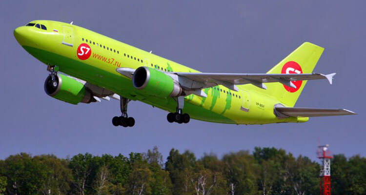 Авиакомпания «Сибирь» начинает полеты из Москвы в Брянск
