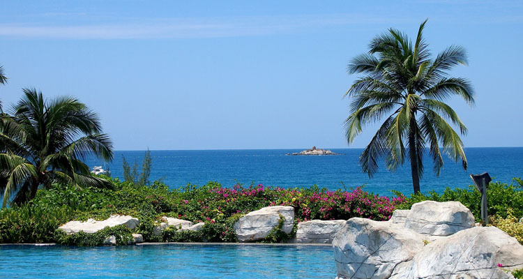 На острове Хайнань, Китай иностранным туристам откроют интернет