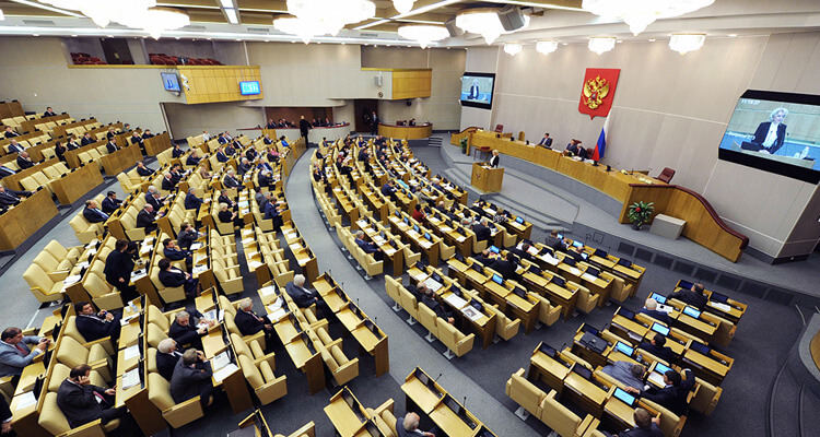 Новости из Госдумы РФ: авиакомпании будут штрафовать за овербукинг