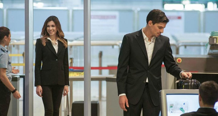 Ужесточаются правила провоза ручной клади на рейсы в США